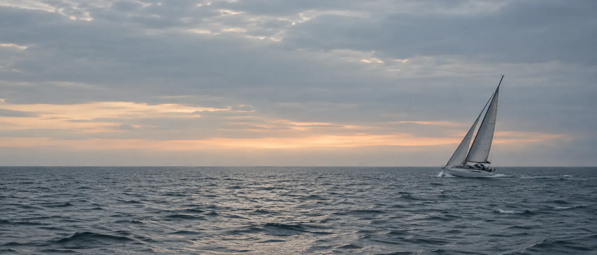 Sailing yacht close-hauled